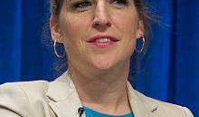 Mayim Bialik photo