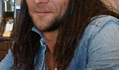 Zach McGowan photo