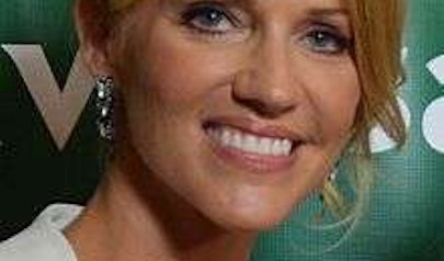 Tricia Helfer photo