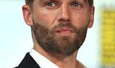 Mike Vogel photo
