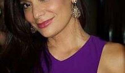 Constance Marie photo