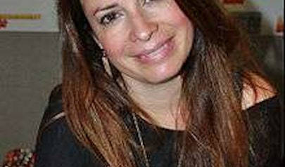 Holly Marie Combs photo