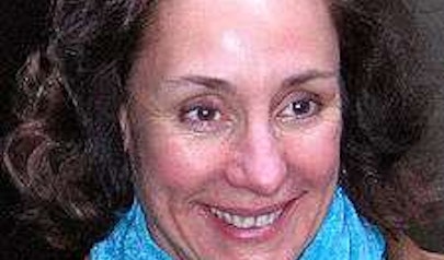 Laurie Metcalf photo