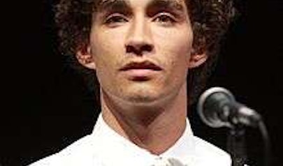 Robert Sheehan photo