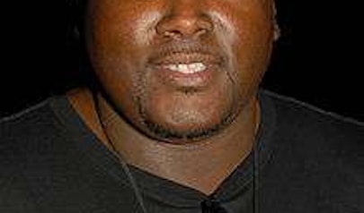 Quinton Aaron photo