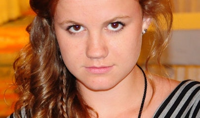 Mackenzie Lintz photo