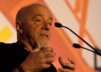 Paulo Coelho photo
