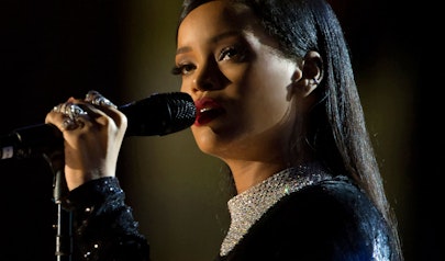 Rihanna photo