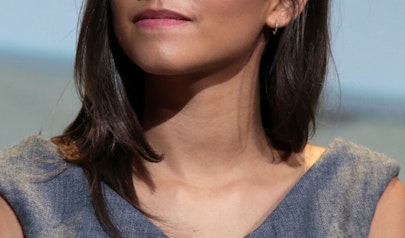 Zendaya photo
